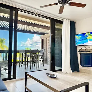 sapphire-beach-beachfront-condo-free-wi-fi-save.comcaribbean.com/
